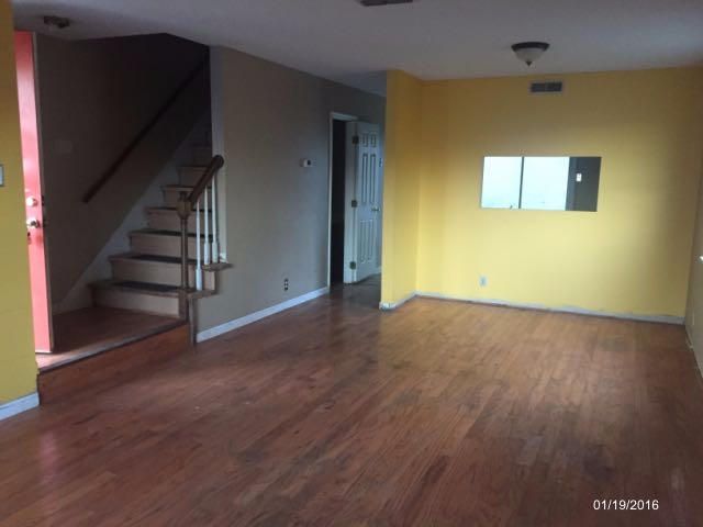 521 Confederate Dr, Knoxville, TN 37922