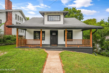 521 Mountain View Ave, Maryville, TN 37803