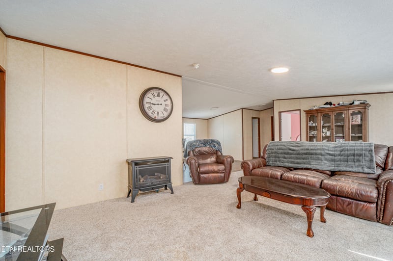 521 Old Poplar Springs Rd, Kingston, TN 37763
