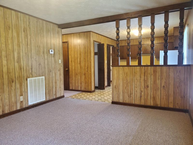 521 W 7th N St, Morristown, TN 37814