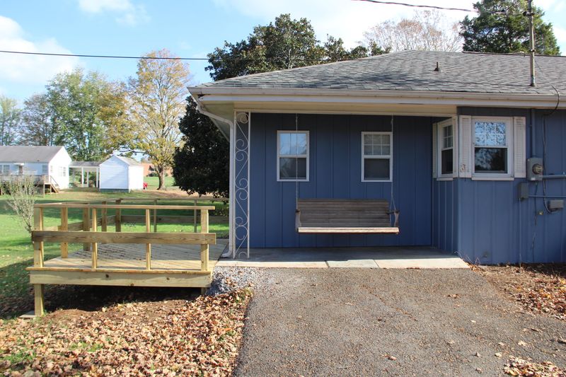 521 Williams St, Athens, TN 37303