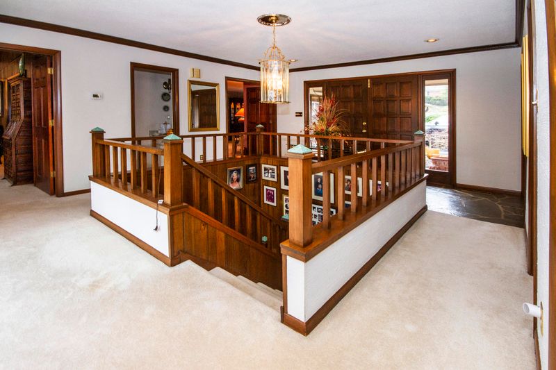 5212 Hickory Hollow Rd, Knoxville, TN 37919