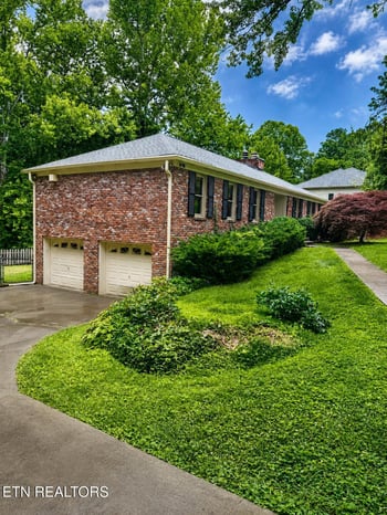 5212 Yorktown Rd, Knoxville, TN 37920
