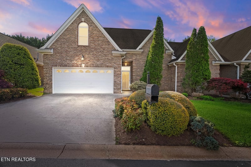 5216 Tazewell Pointe Way, Knoxville, TN 37918