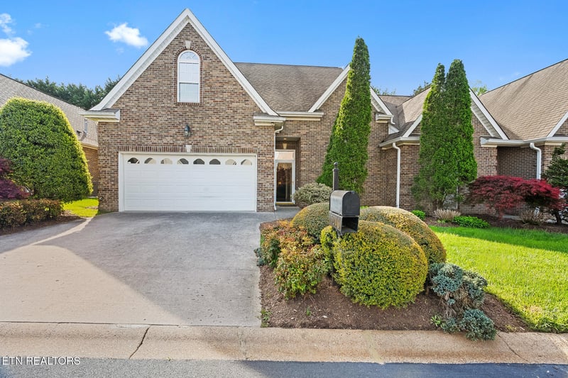 5216 Tazewell Pointe Way, Knoxville, TN 37918