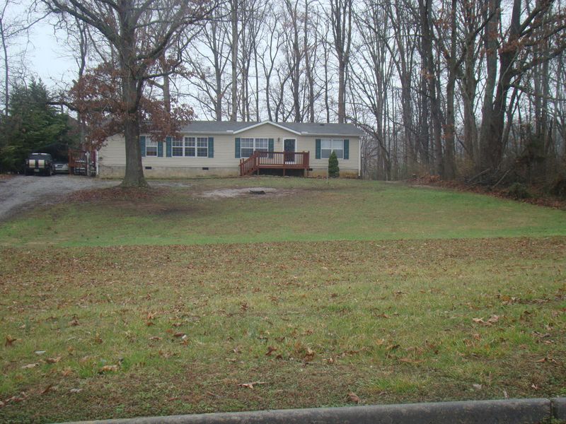5219 Morganton Blvd, Greenback, TN 37742