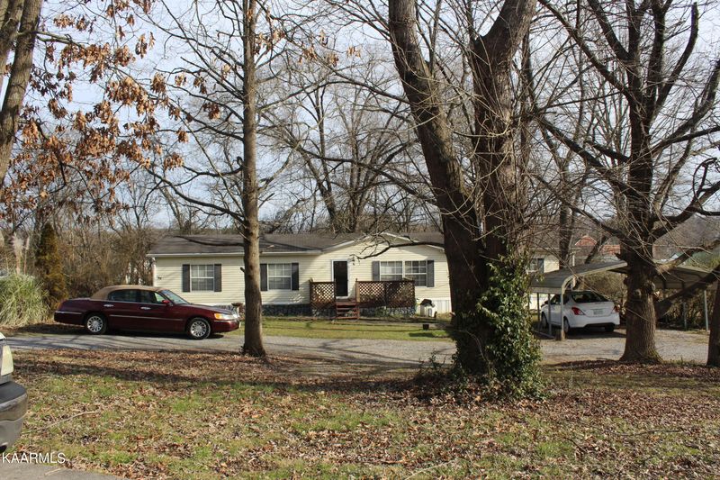522 Eagleton Rd, Maryville, TN 37804
