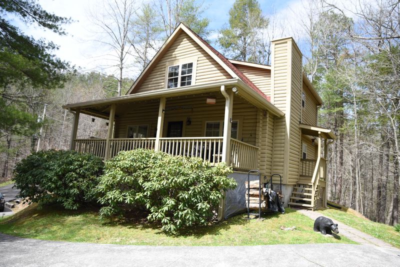 522 Nathans Nook Rd, Townsend, TN 37882