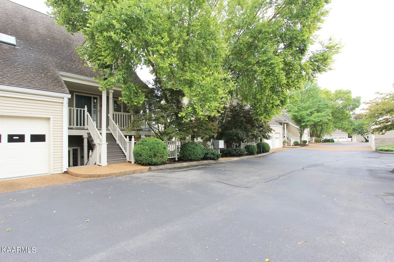 522 Riverfront Way, Knoxville, TN 37915