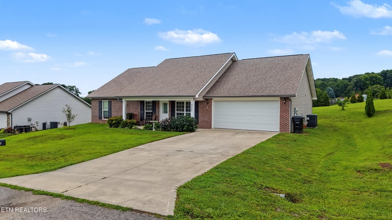 522 Valley Vista Way, Maryville, TN 37801