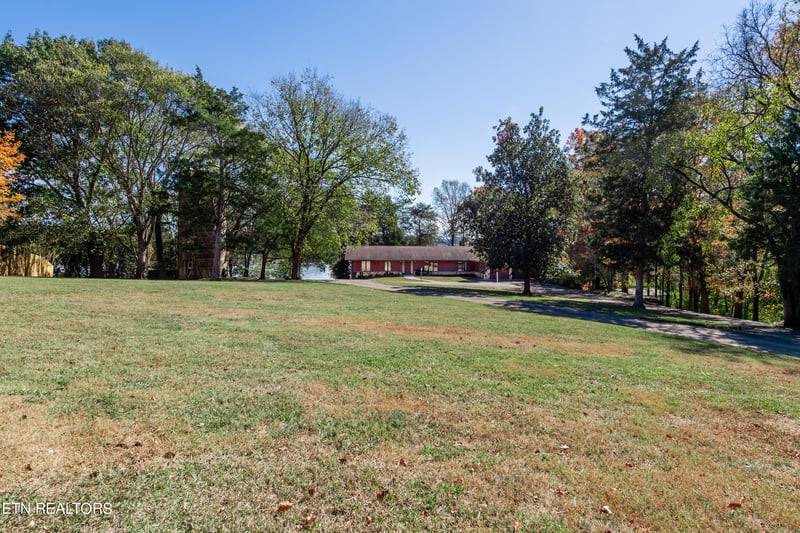 5220 Riverbriar Rd, Knoxville, TN 37919