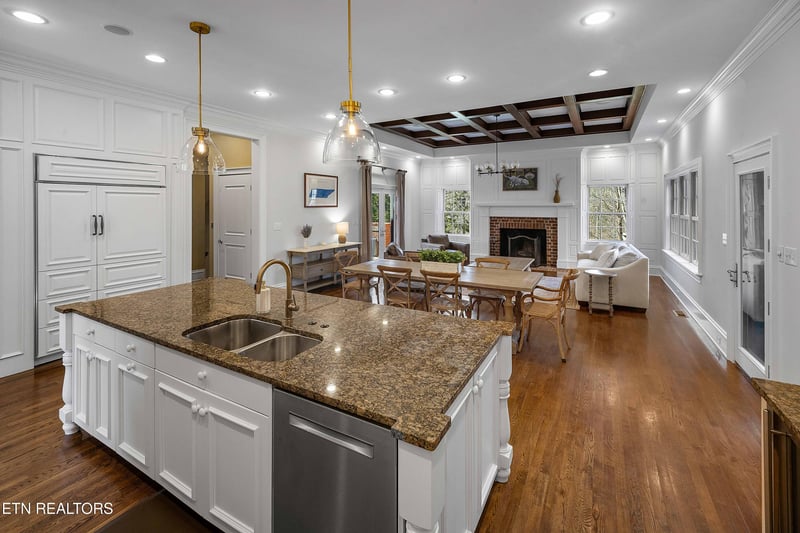 5225 Bent River Blvd, Knoxville, TN 37919