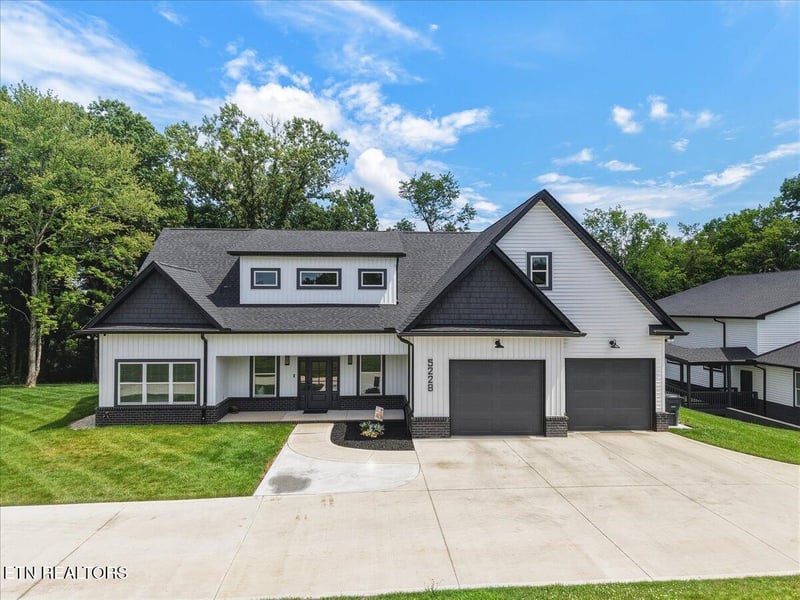 5228 Lance Dr, Knoxville, TN 37909