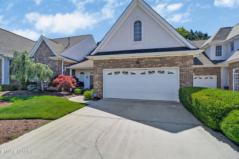 5228 Tazewell Pointe Way, Knoxville, TN 37918