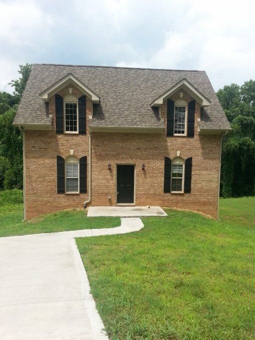 523 Westbury, Clinton, TN 37716