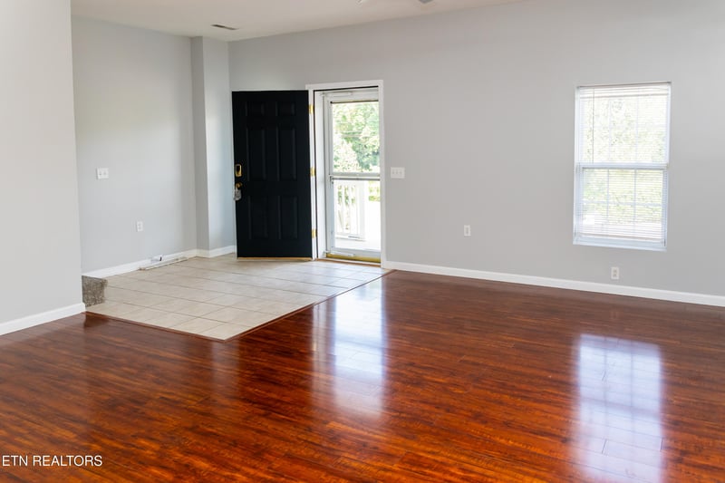524 Allensville Rd #APT 11, Sevierville, TN 37876