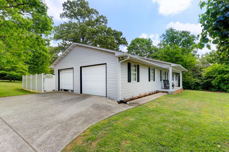 524 Bert Garner Ln, Maryville, TN 37803