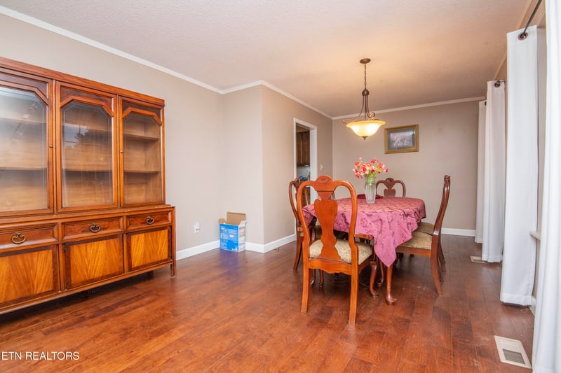524 Golden Harvest Rd, Knoxville, TN 37934