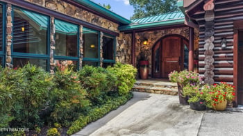 524 Laurel Rd, Townsend, TN 37882