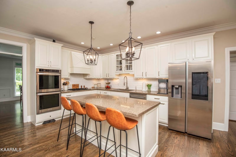 524 Oak Landing Ln, Farragut, TN 37934