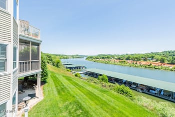 524 Riverfront Way, Knoxville, TN 37915