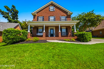 524 Rockwell Farm Ln, Knoxville, TN 37934