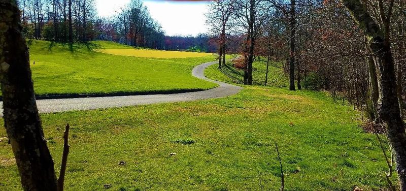 524 Stonehenge Dr, Fairfield Glade, TN 38558