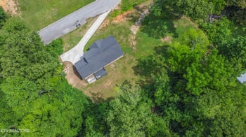 524 Westbury Dr, Clinton, TN 37716