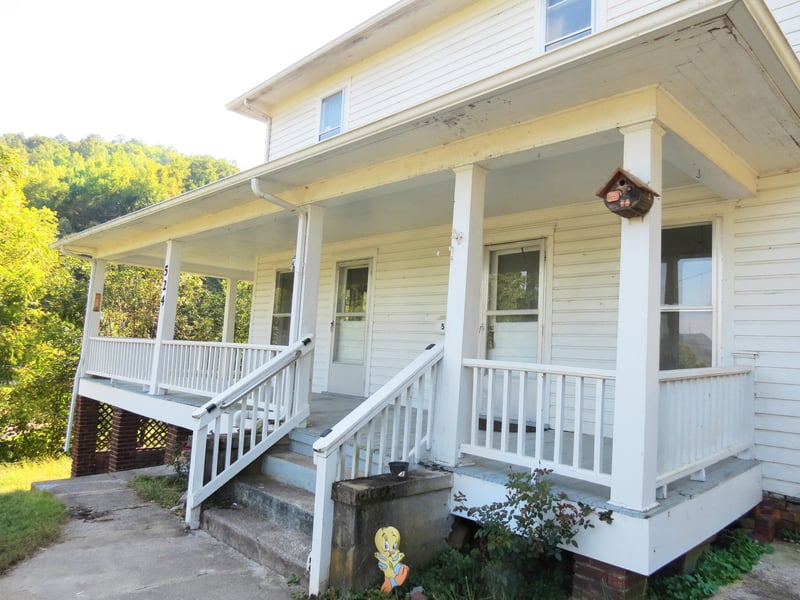 524 Whistle Creek Rd, Newcomb, TN 37819