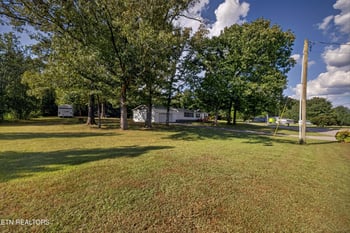 5241 Morganton Blvd, Greenback, TN 37742