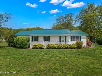 5245 Highway 11w, Bean Station, TN 37708