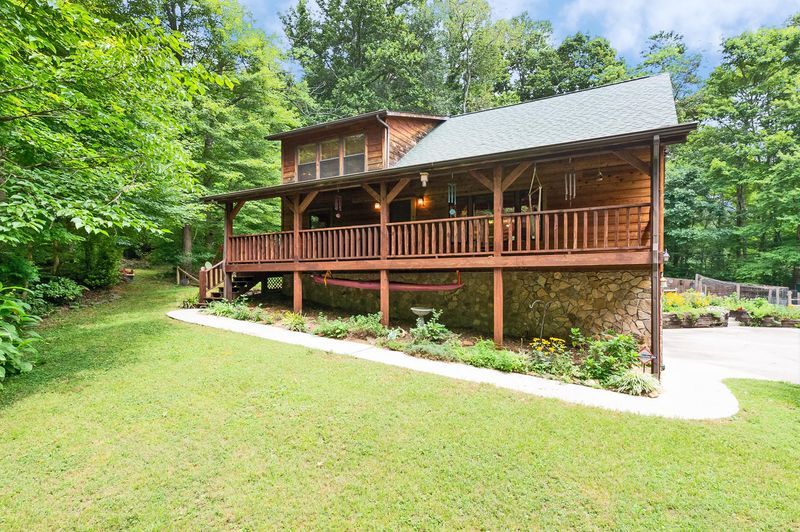 5246 Webber Rd, Knoxville, TN 37920