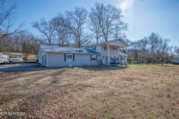 526 Bullen Emert Ln, Rockford, TN 37853