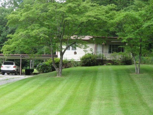 526 First Norway Ln, Oliver Springs, TN 37840