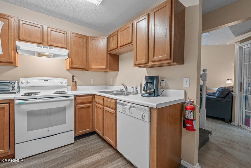 526 Kashmir Way, Knoxville, TN 37918