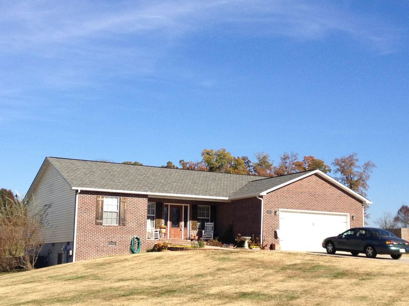 526 Kimberly Way, Maryville, TN 37803