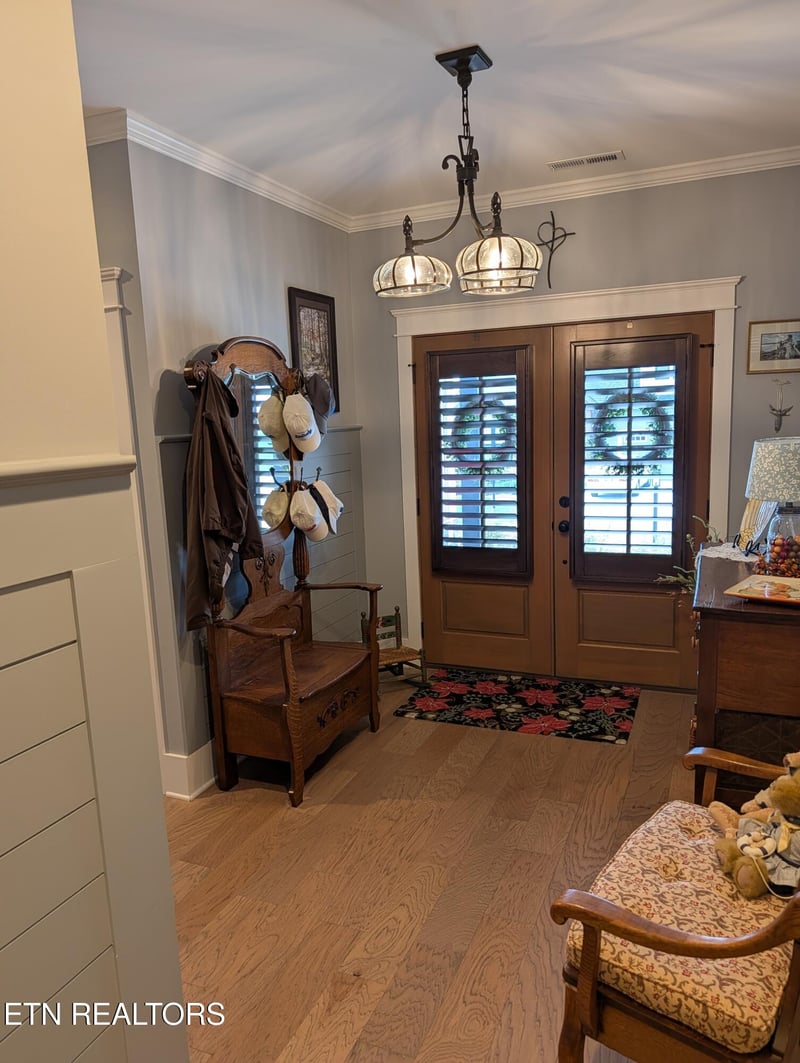 526 Simmons View Dr, Seymour, TN 37865