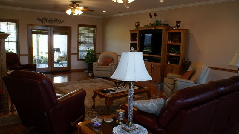 526 Wells Ct, Walland, TN 37886