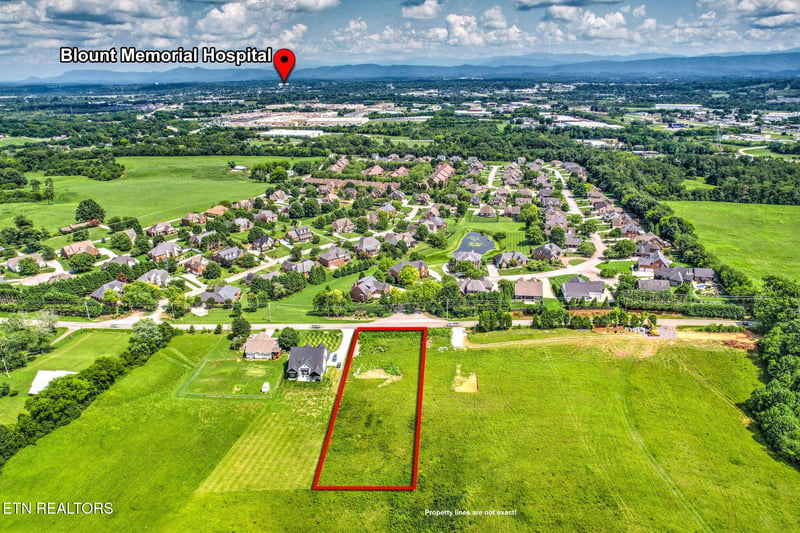 527 Old Glory Rd, Maryville, TN 37801