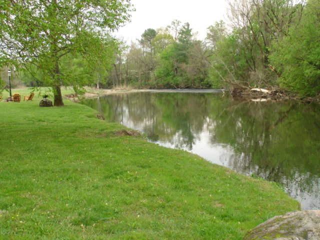 527 River Place 333 Way #333, Sevierville, TN 37862