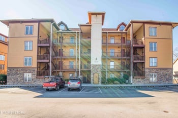 527 River Place Way #315, Sevierville, TN 37862
