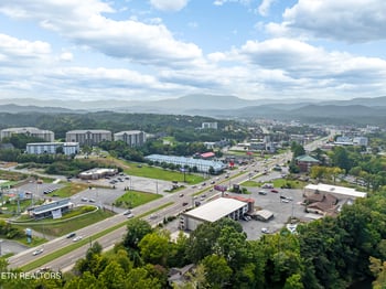 527 River Place Way #516, Sevierville, TN 37862
