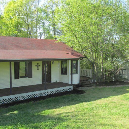 527 Stephens Rd, Lake City, TN 37769