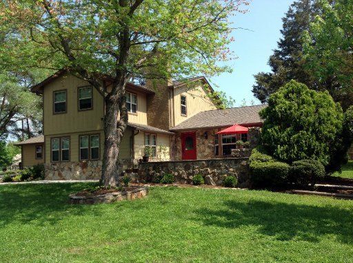 527 Sunset Dr, Madisonville, TN 37354