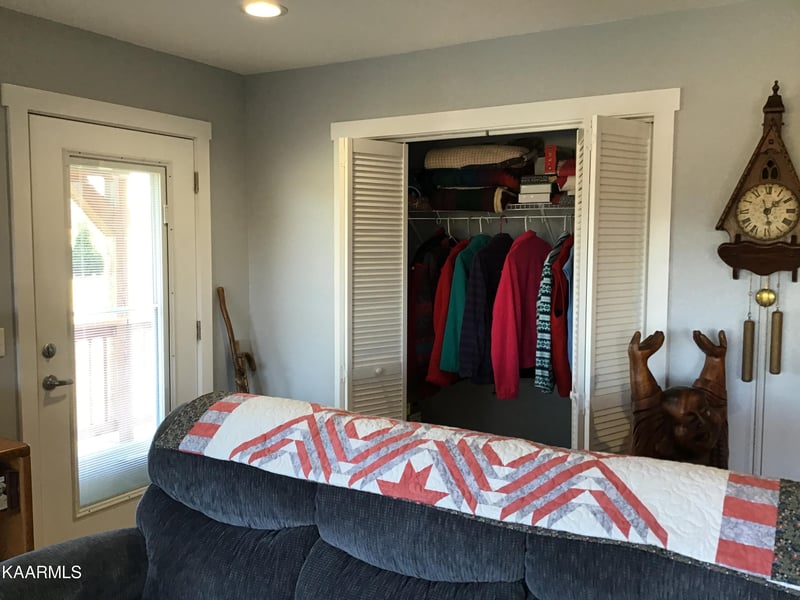 5285 Red Rd, Sparta, TN 38583