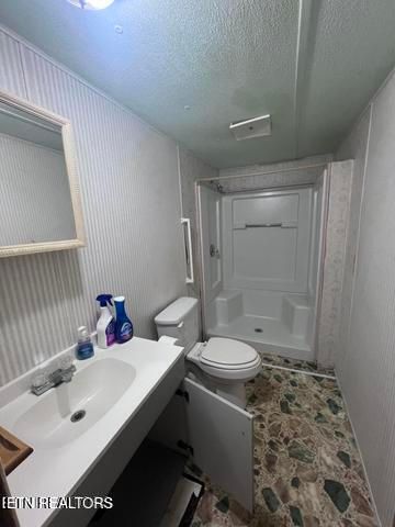 5285 White Oak Rd, Duff, TN 37729