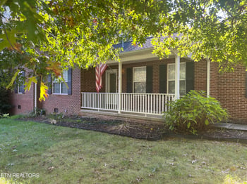 530 Pine Creek Rd, Oneida, TN 37841
