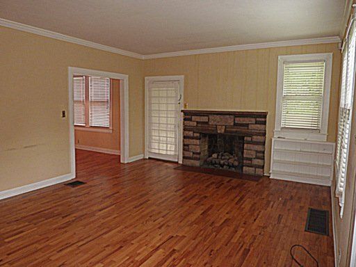 5301 Comanche Dr, Knoxville, TN 37914