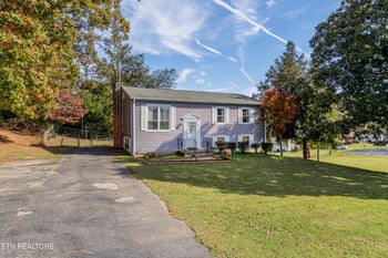 5301 Fontaine Rd, Knoxville, TN 37920