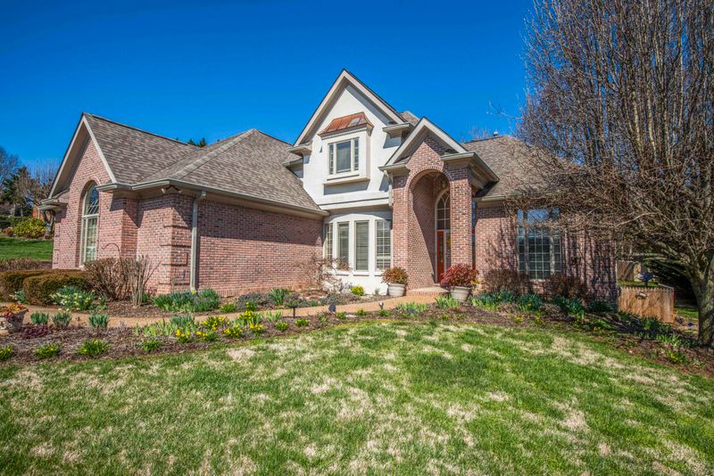 5304 Fountain Gate Rd, Knoxville, TN 37918